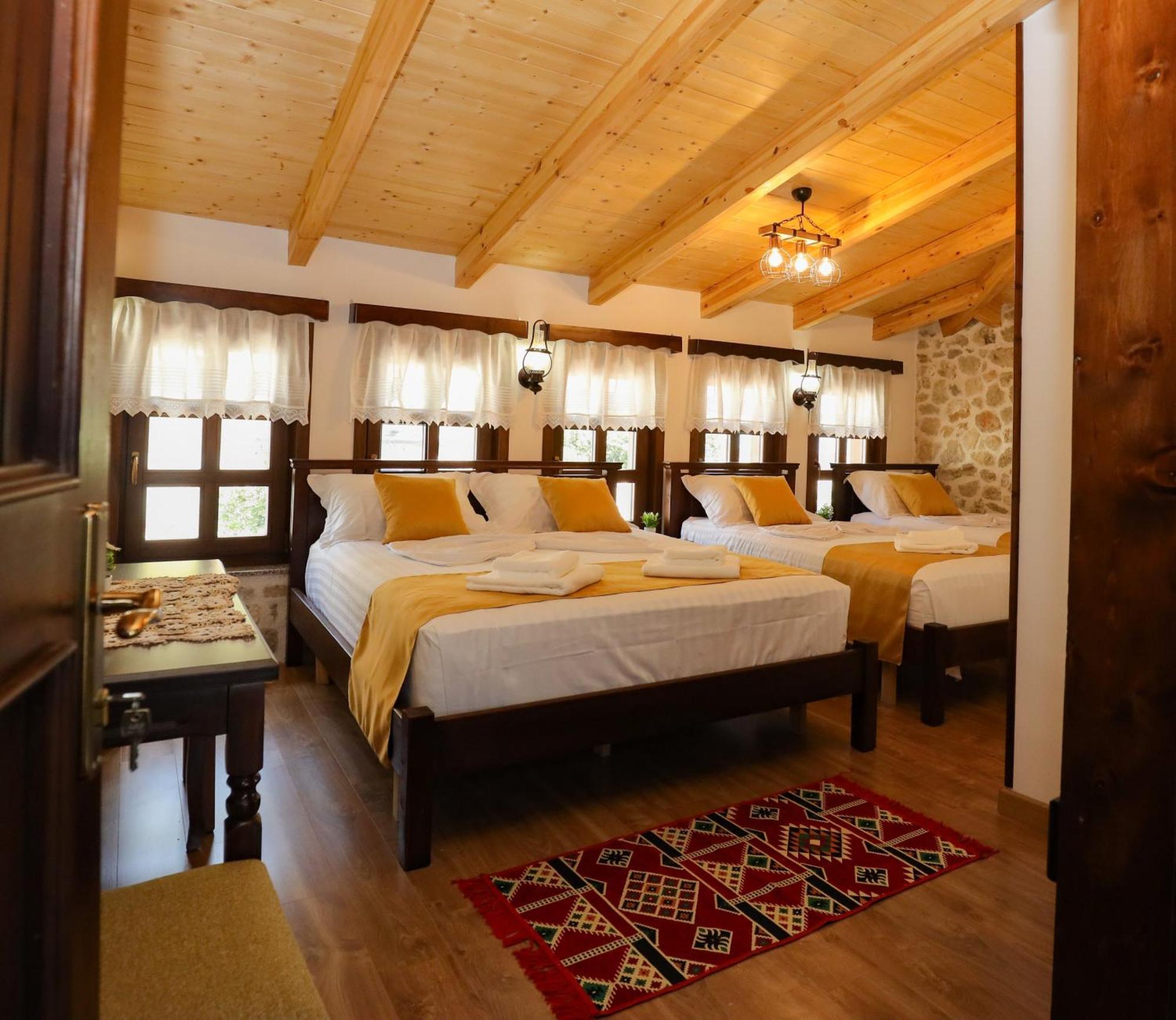 The House Of Dollma , Inside Kruja Castle Hotell Exteriör bild